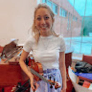 Meet your Posher, Julia